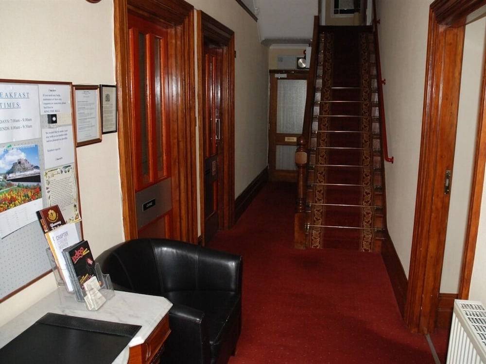 Tanes Hotel 2