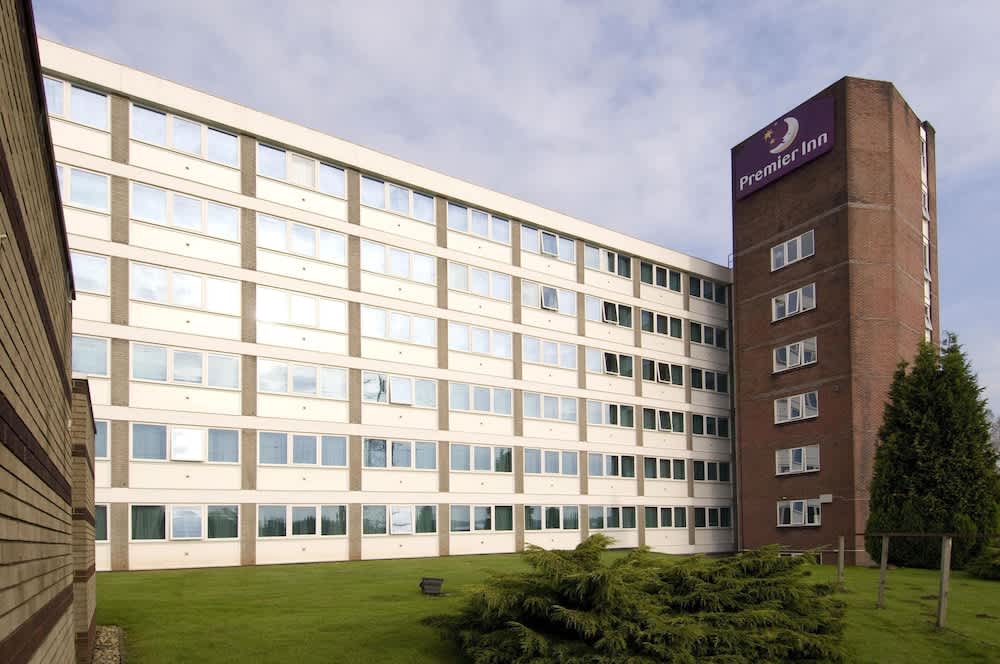 Premier Inn Cardiff North 1