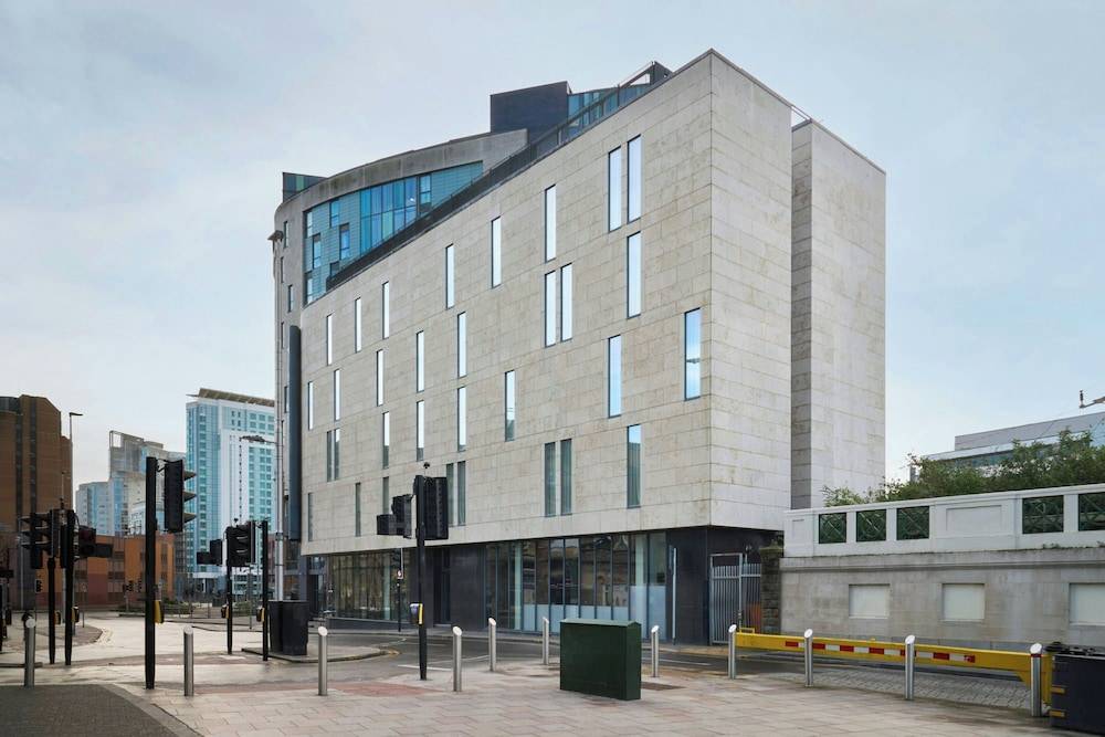 Four Points Flex by Sheraton Cardiff 1