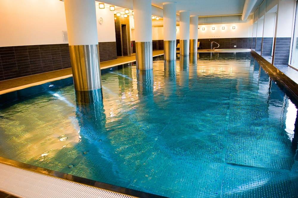 Park Plaza Cardiff 1