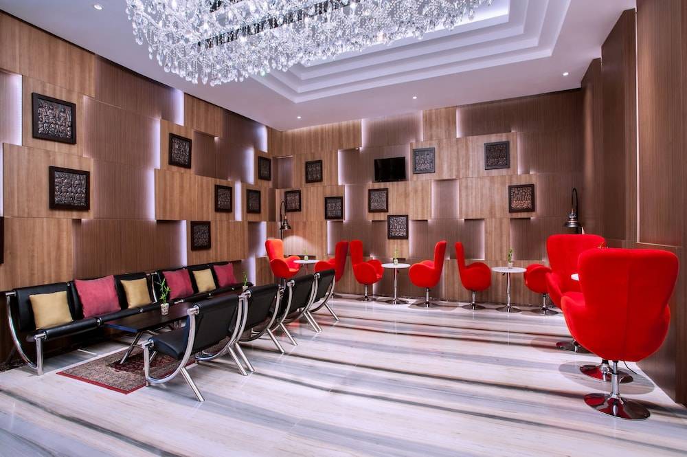 Grand Mercure Yogyakarta Adi Sucipto 2