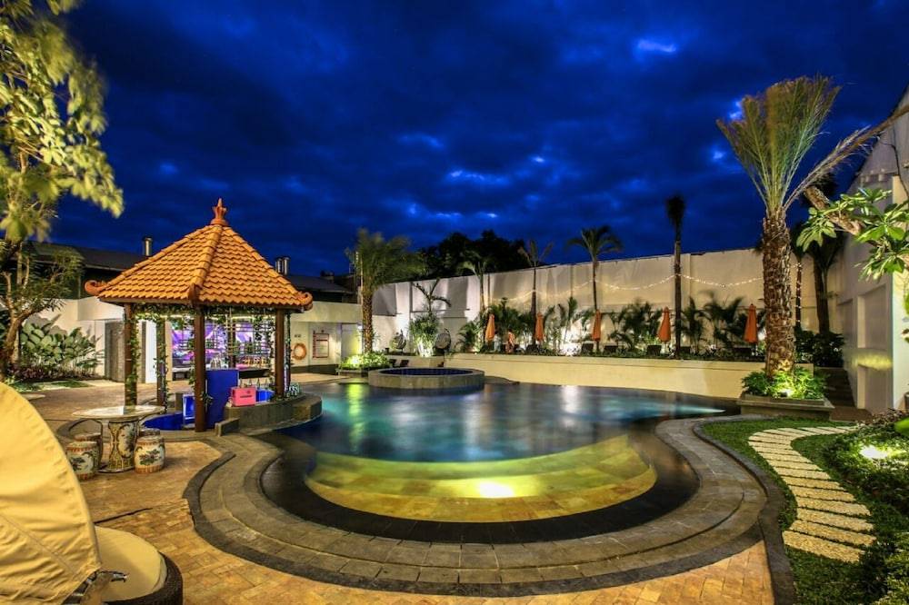KJ Hotel Yogyakarta 1