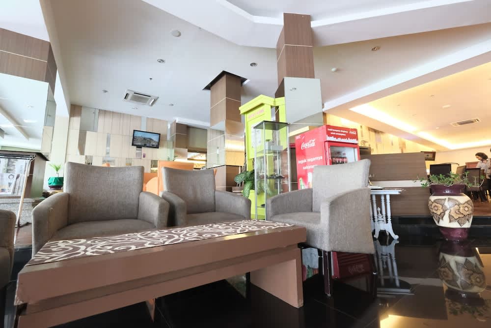 Tjokro Hotel Klaten 1