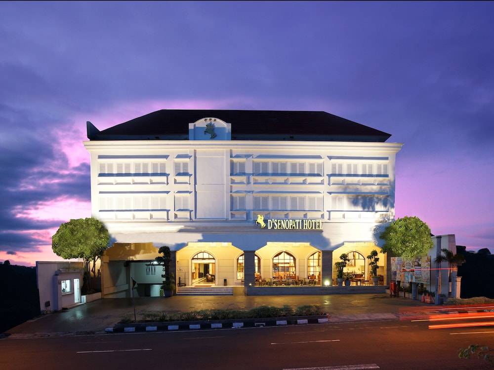 D'Senopati Malioboro Grand Hotel 1