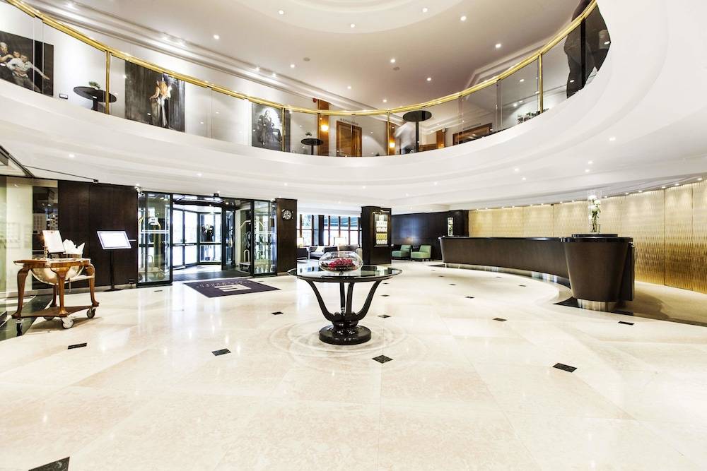 Elite Park Avenue Hotel 2