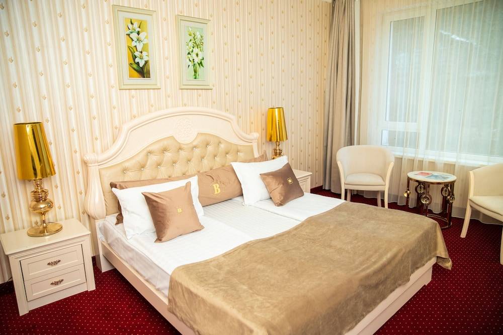 Hotel Carpathia 2
