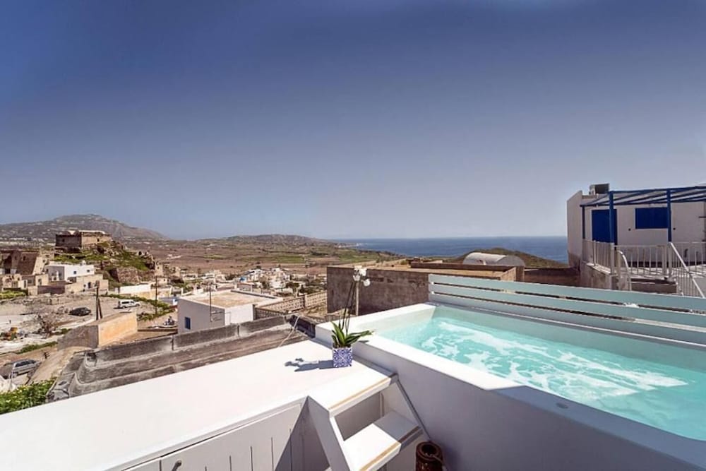 Santorita Suites 1