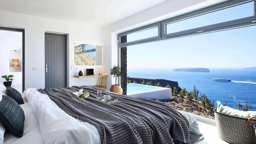Coco-Mat Hotel Santorini 1