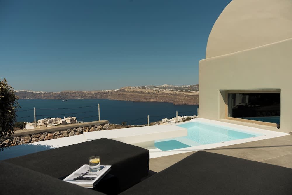 Black Diamond Suites 1