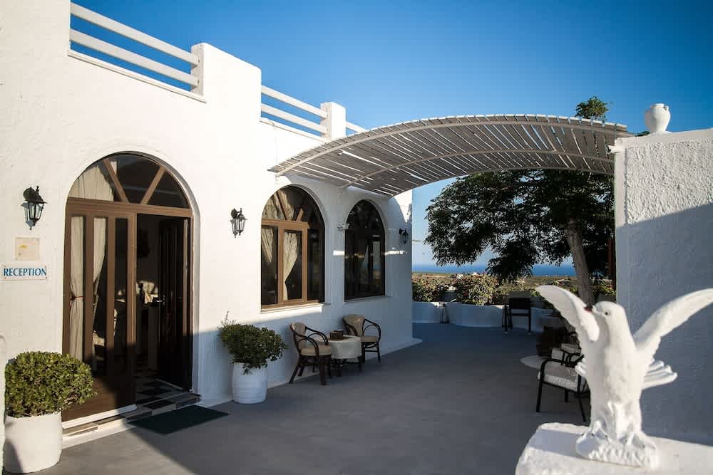 Villa Iliovasilema Santorini 2