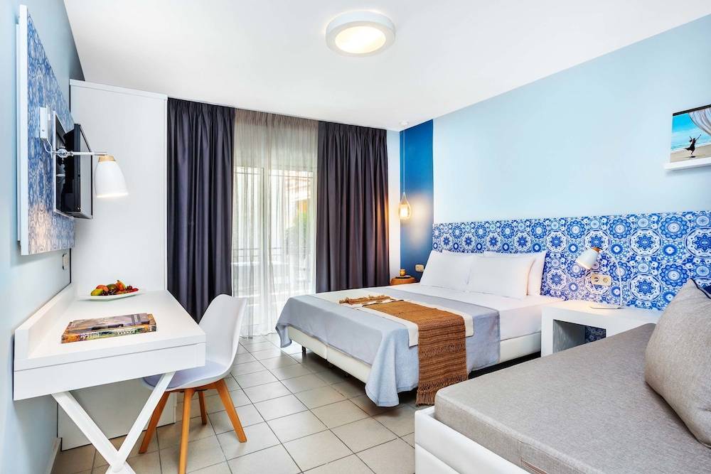 Core Hotel 1