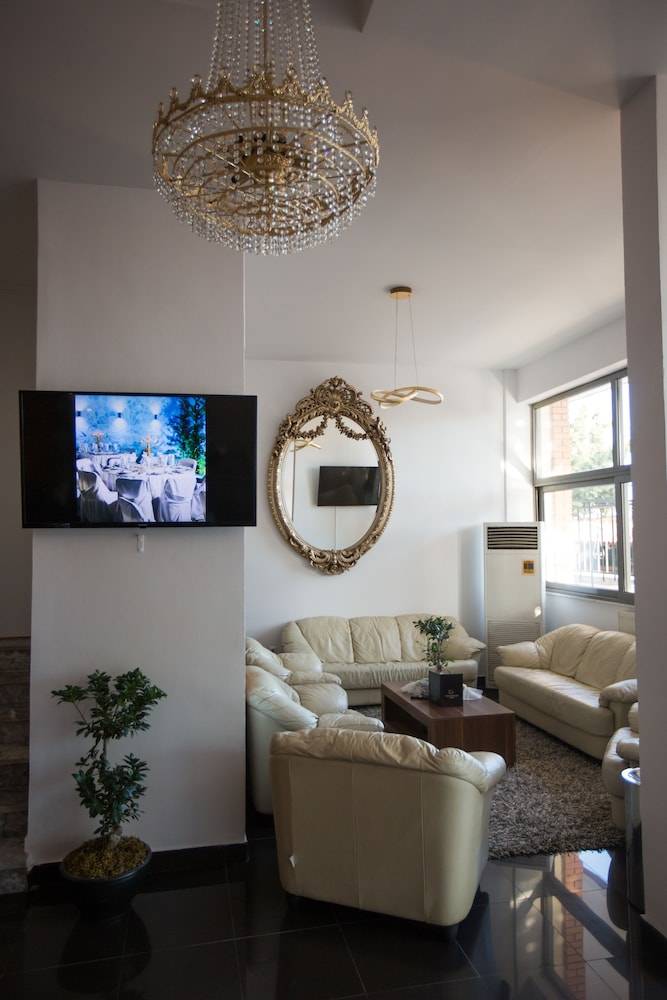 Cavallari Palace Hotel Suites 2
