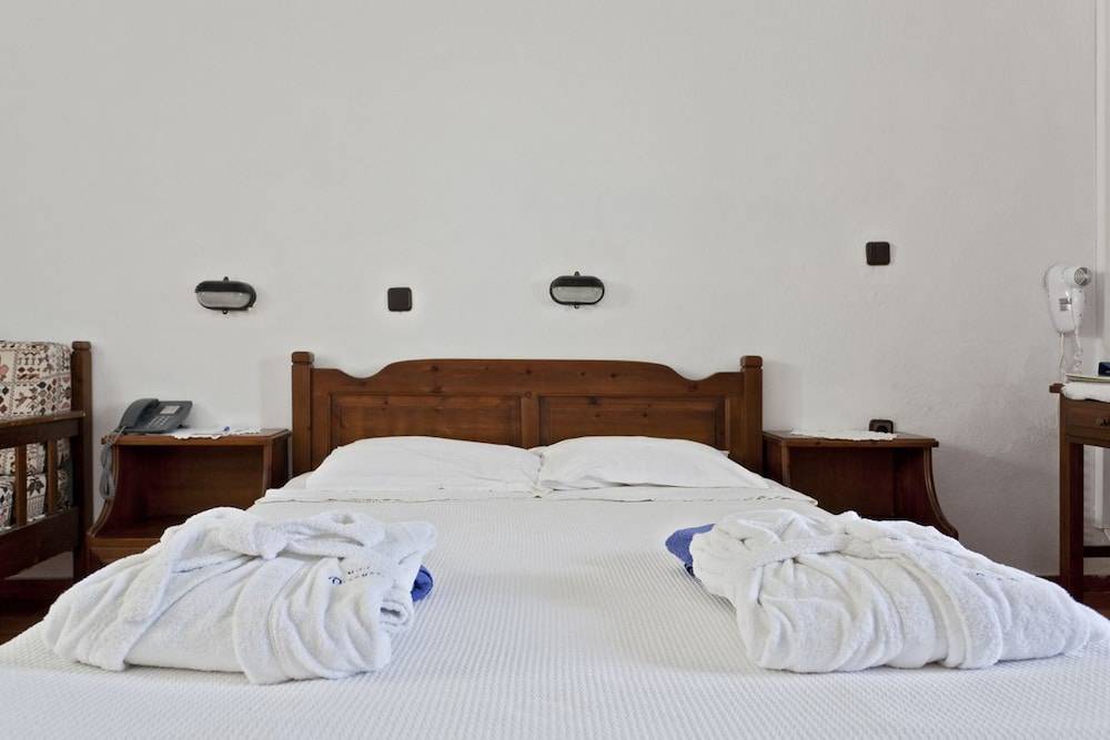 Hotel Dionyssos 2