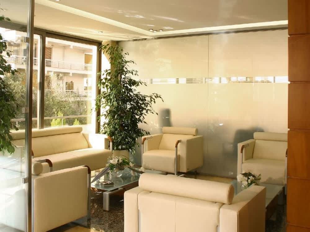 Blue Sea Hotel Alimos 2