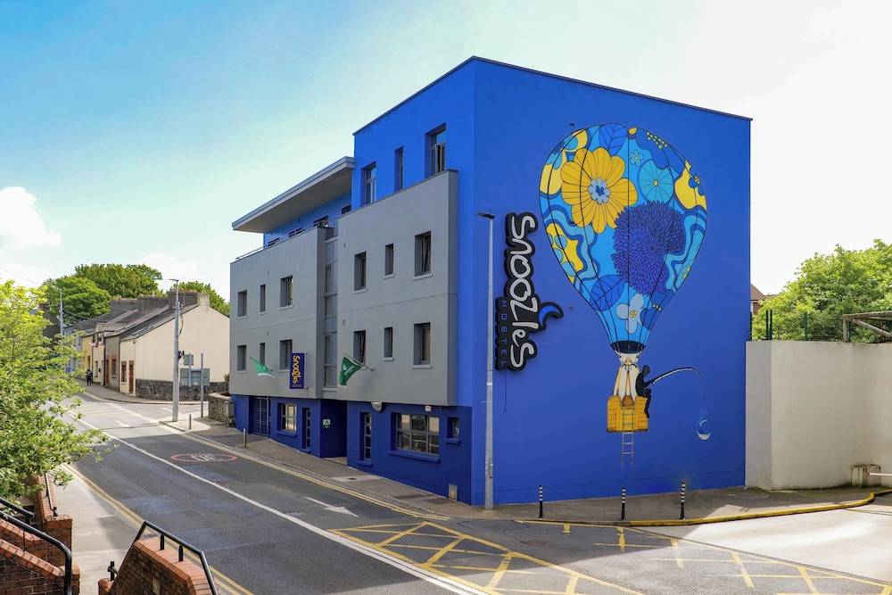 Snoozles Galway City Centre 1