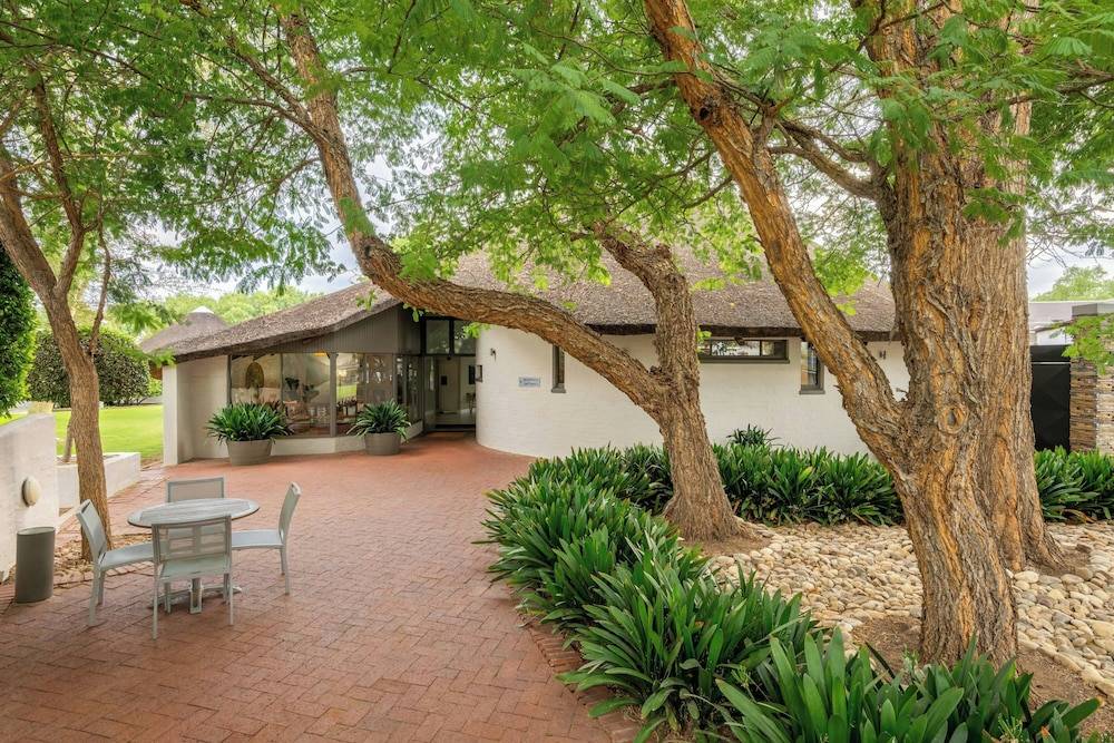 Protea Hotel by Marriott Oudtshoorn Riempie Estate 1