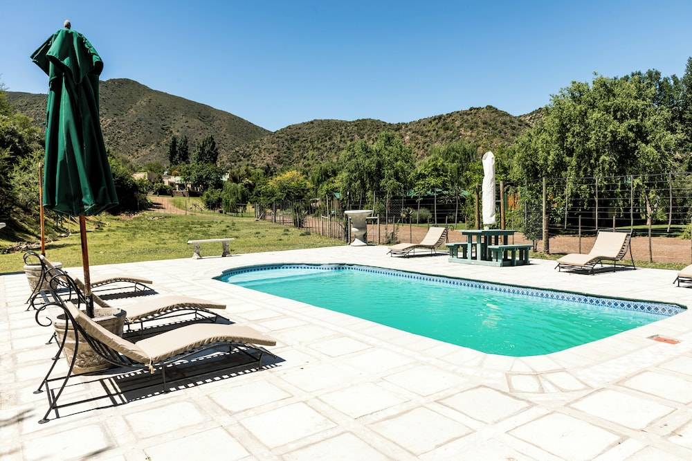 Old Mill Lodge, Seasonal Working Ostrich Farm & Restaurant, Oudtshoorn 1