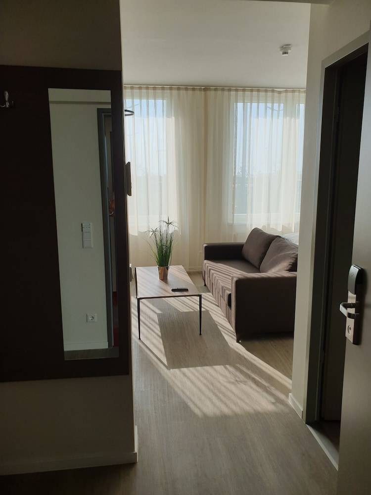 Motel Plus Schönefeld 2