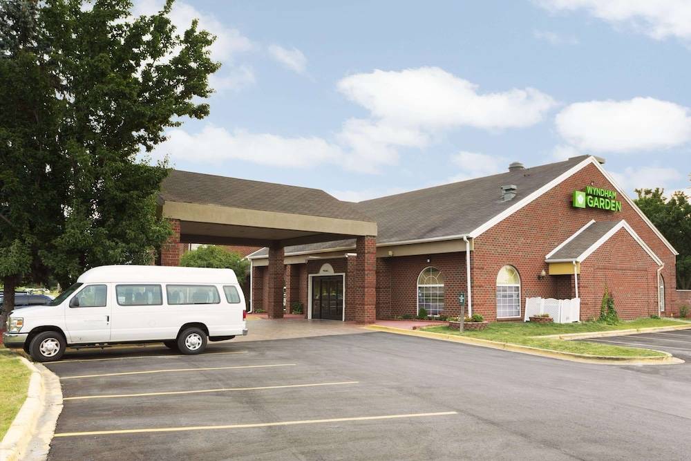 Wyndham Garden Grand Rapids Airport 1