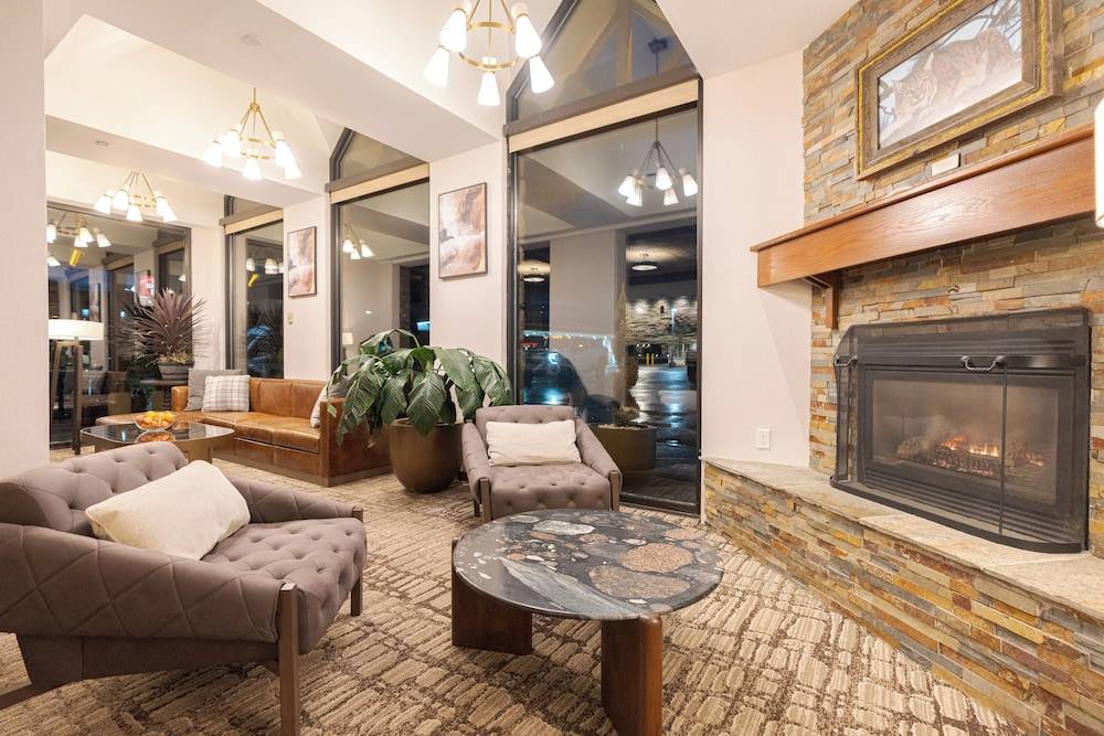 Best Western Plus GranTree Inn 2