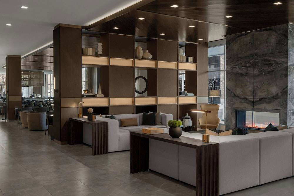 AC Hotel by Marriott Bozeman Downtown 2