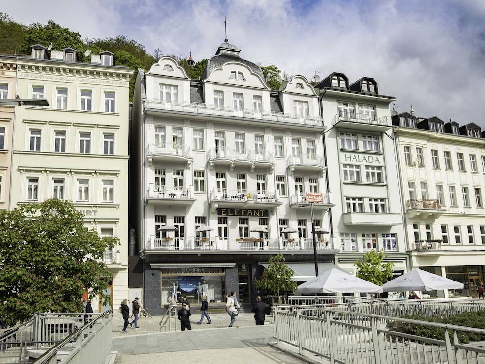 EA Hotel Elefant 1