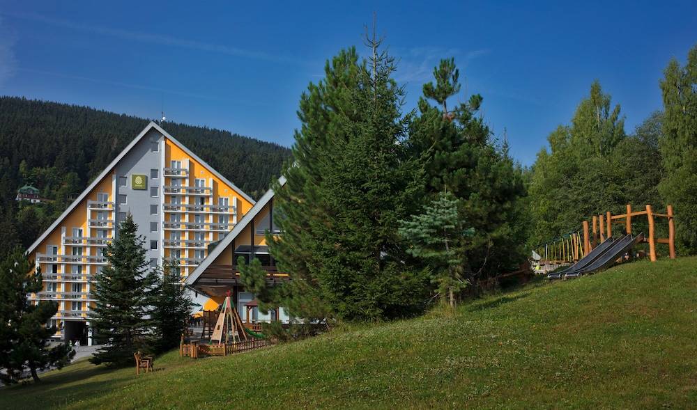 Pinia Hotel & Resort 1