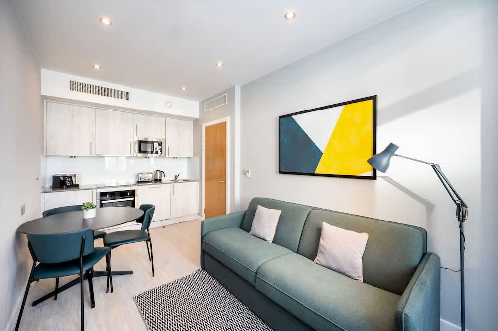 Staycity Aparthotels Liverpool Waterfront 1