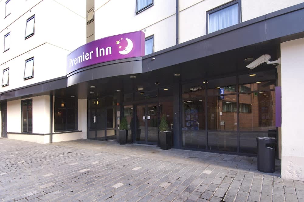 Premier Inn Liverpool City Centre - Moorfields 1