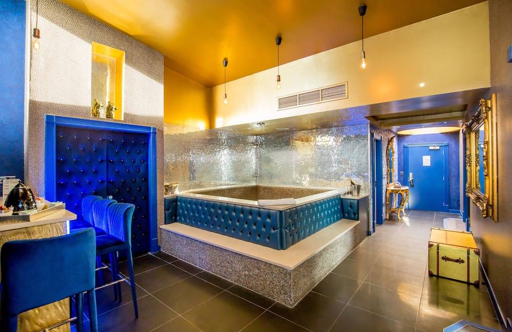 Arthouse Hotel 1