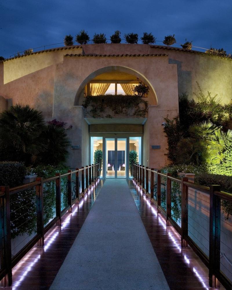 L'Ea Bianca Luxury Resort 2
