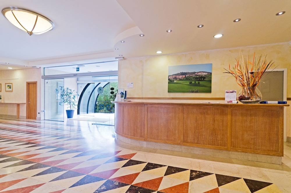 Castellaro Golf Resort 2