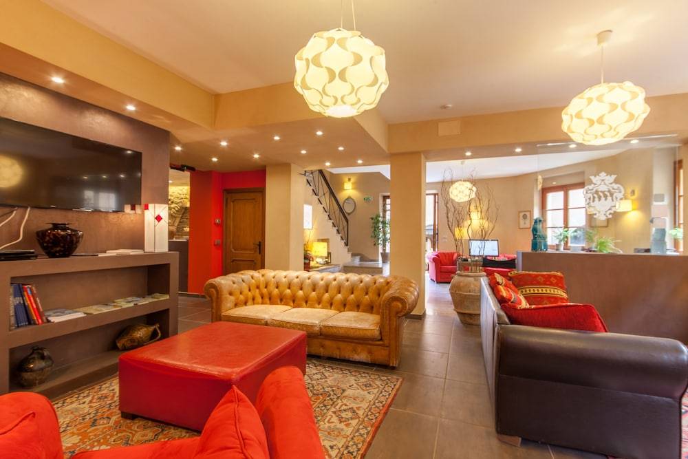 La Grotta Hotel 2