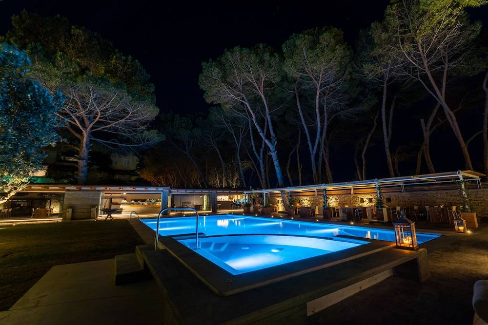 Praia Art Resort - Small Luxury Hotels of the world 1