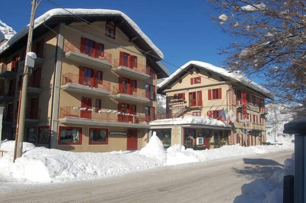 Hotel Chaberton 1