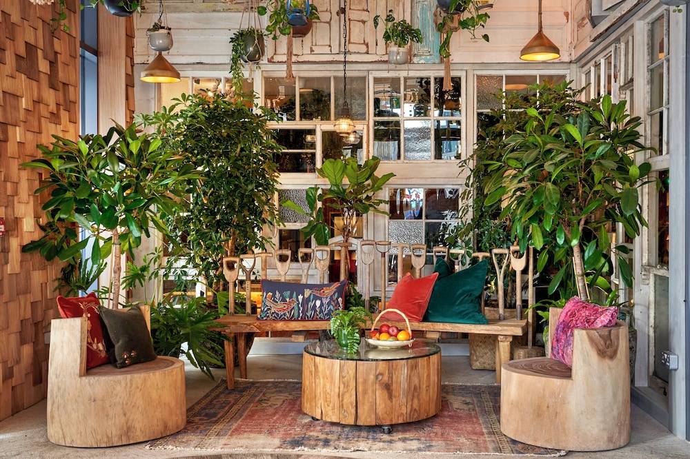 Treehouse Hotel Manchester 1