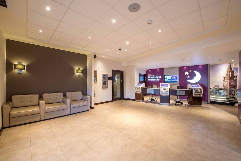 Premier Inn Manchester - Arena/Printworks 2
