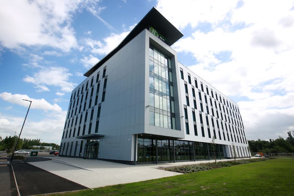 Holiday Inn Express MANCHESTER - TRAFFORD CITY by IHG 1