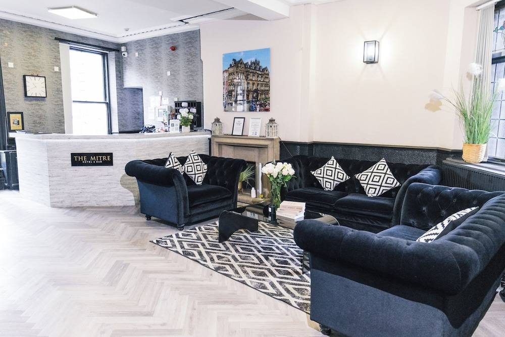 Mitre Hotel Manchester City Centre 2