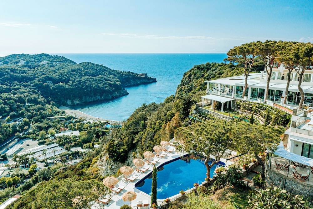 San Montano Resort & Spa 1