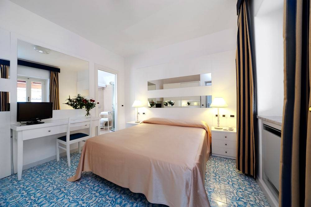 Hotel Villa Svizzera Terme 1