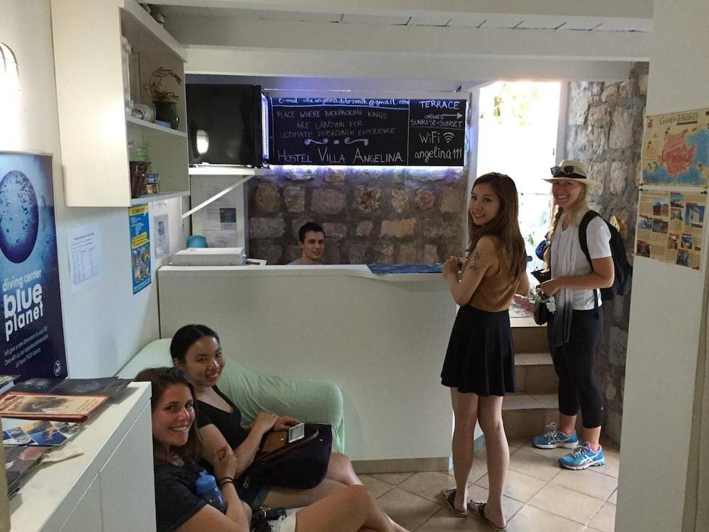 Hostel Angelina Old Town 2