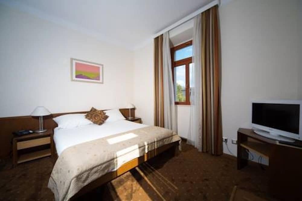 Heritage Hotel Zagreb Dubrovnik 2
