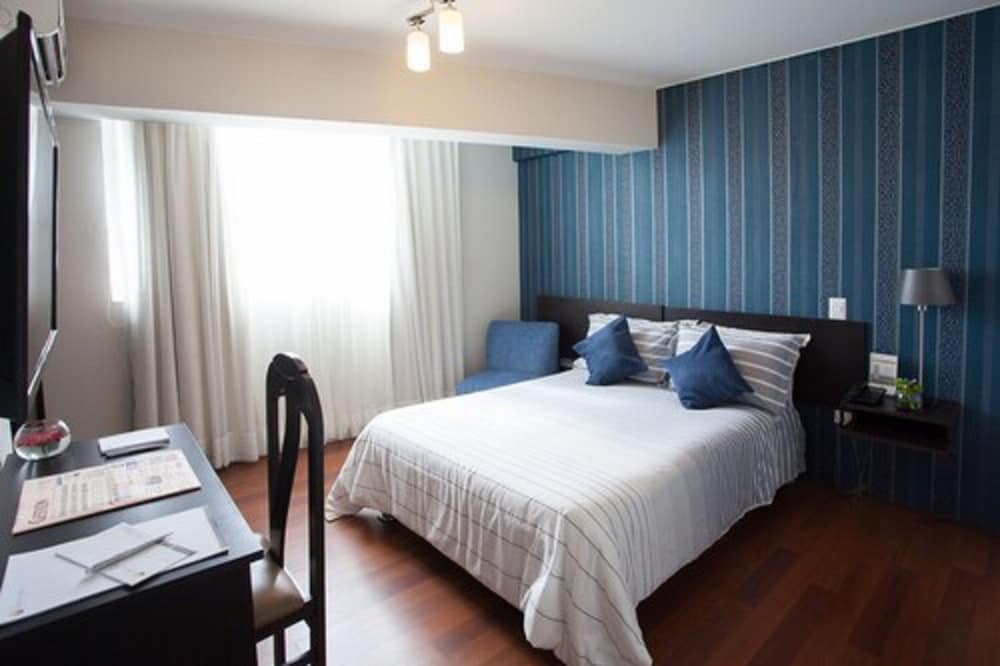 Hotel Santa Cruz 1
