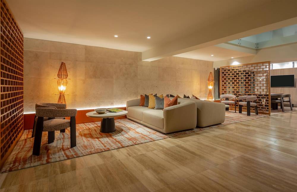 Sonesta Hotel Miraflores 2