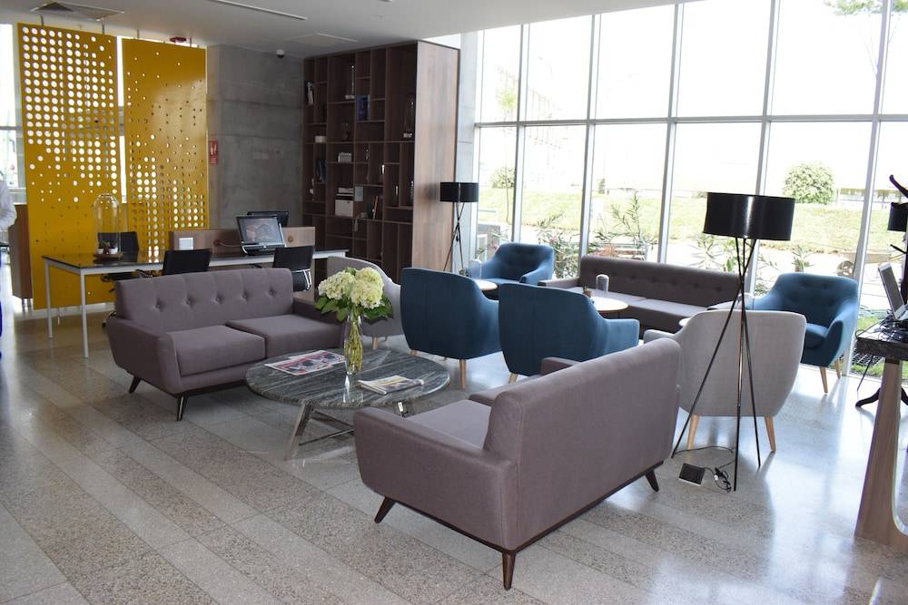 Holiday Inn LIMA AIRPORT by IHG 2