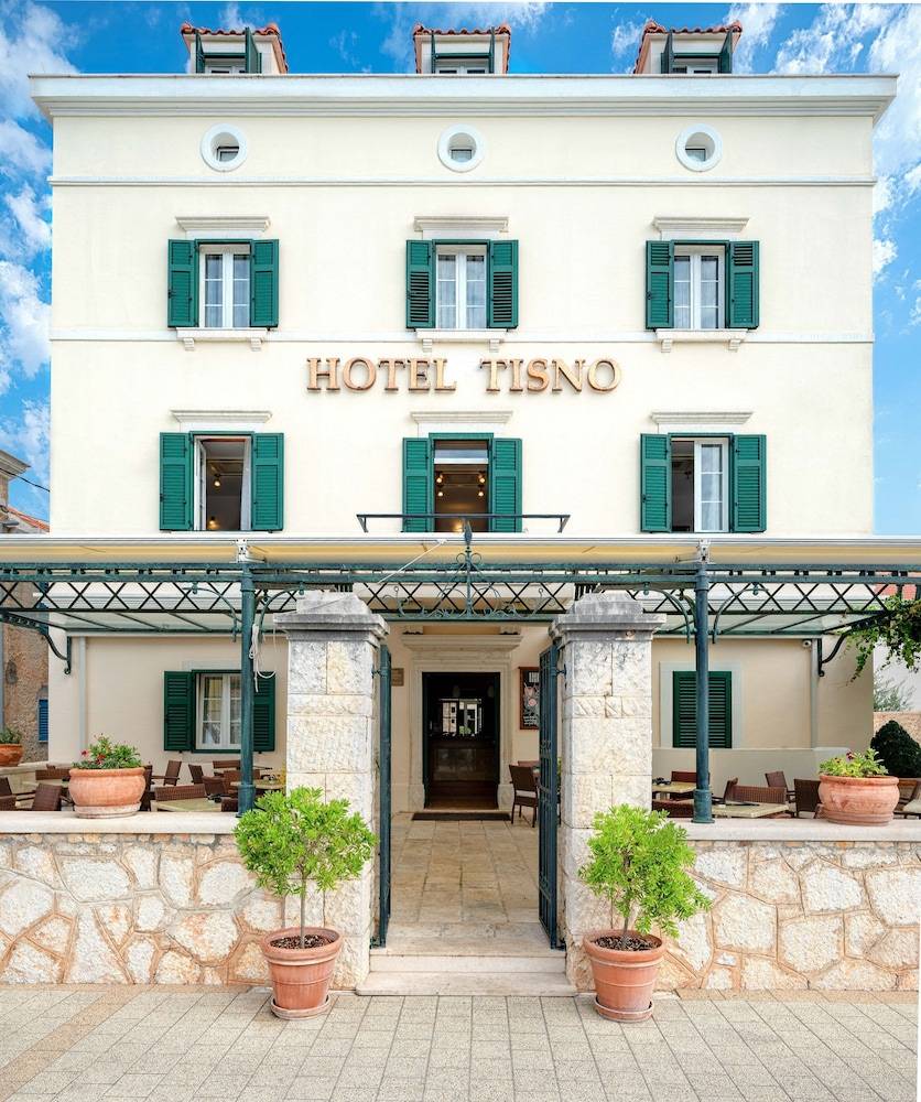 Heritage Hotel Tisno 1
