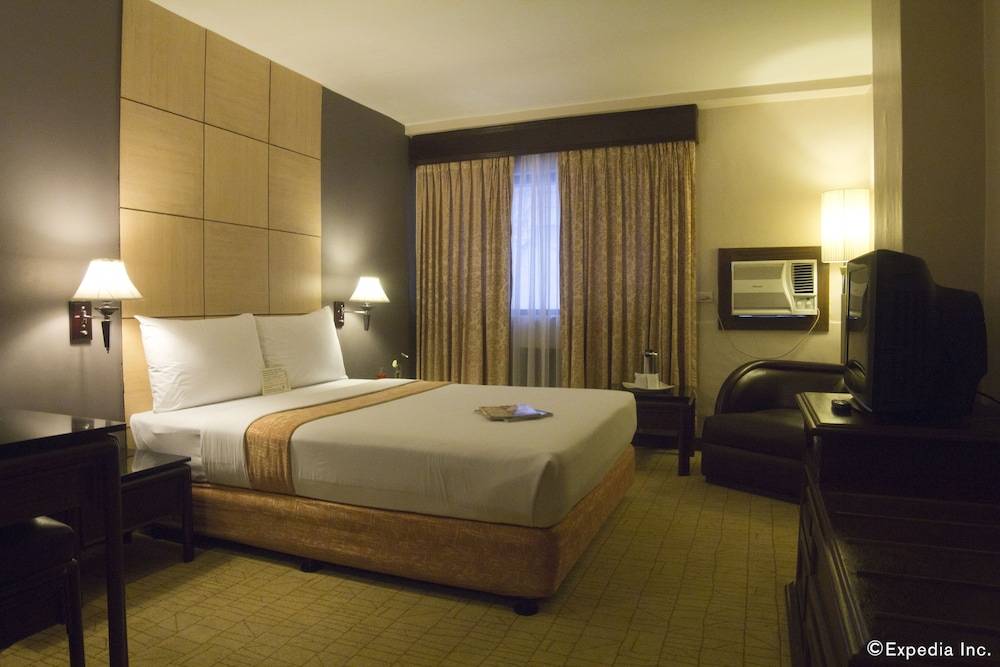 Riviera Mansion Hotel 1