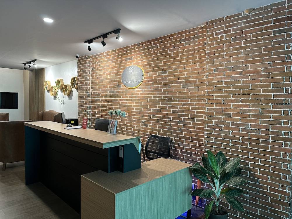 Aden Hotel 1
