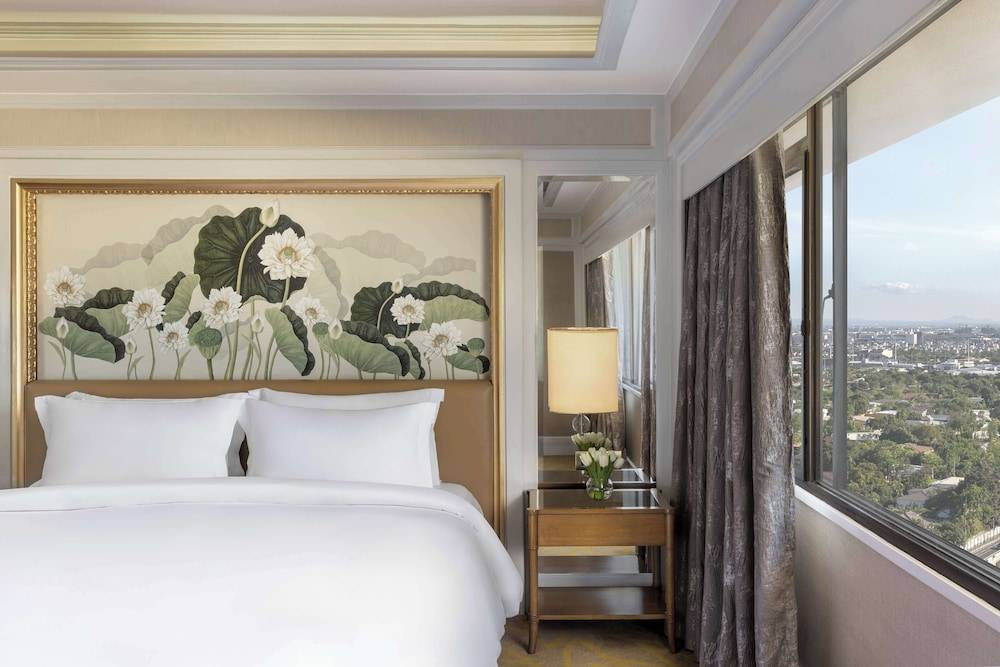 Dusit Thani Manila 1